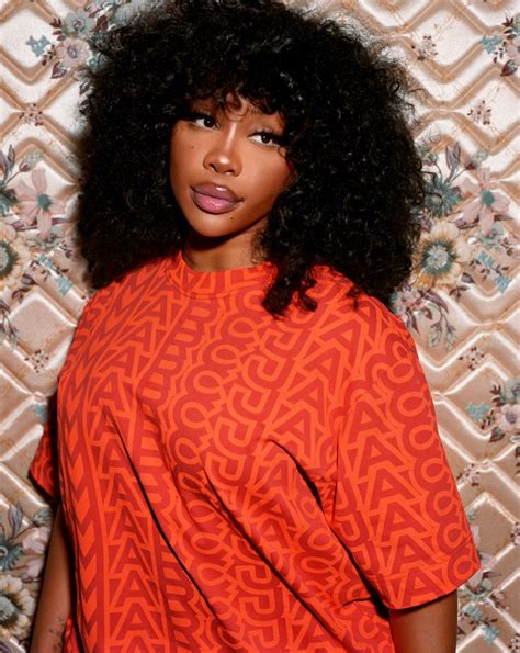 SZA Brings Her Style to Marc Jacobs Pre-Fall 2023 Campaign