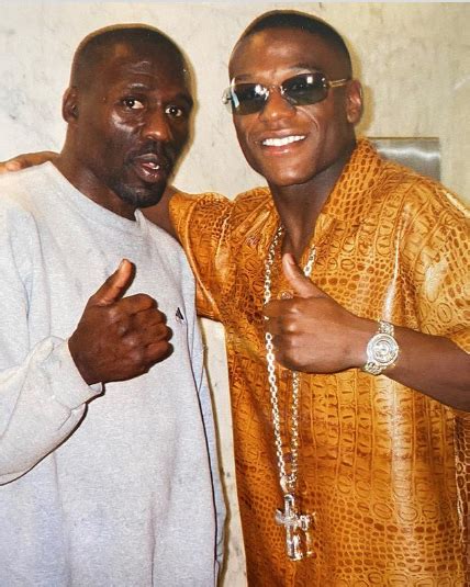 Floyd Mayweather Reacts To Uncle Roger Mayweather's Death [Photo ...