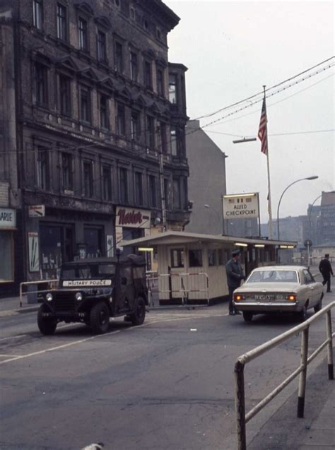 Update: A Tourist in East Berlin 1971 – Photos | jacullman