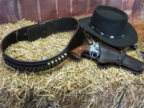 Western Rig 1 — Frontier Leather WorksHolsters, Rifle Slings, Chest ...