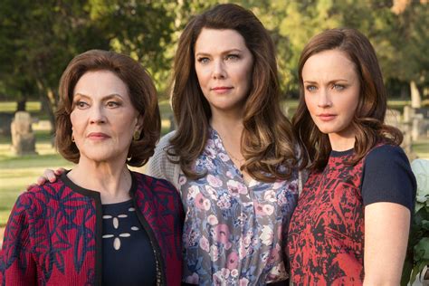 Where are the Gilmore Girls cast now? | The US Sun