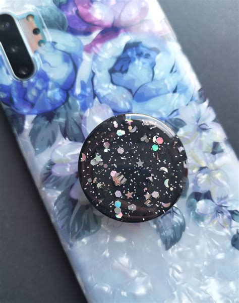 Glitter Pop Sockets – the-korner.com