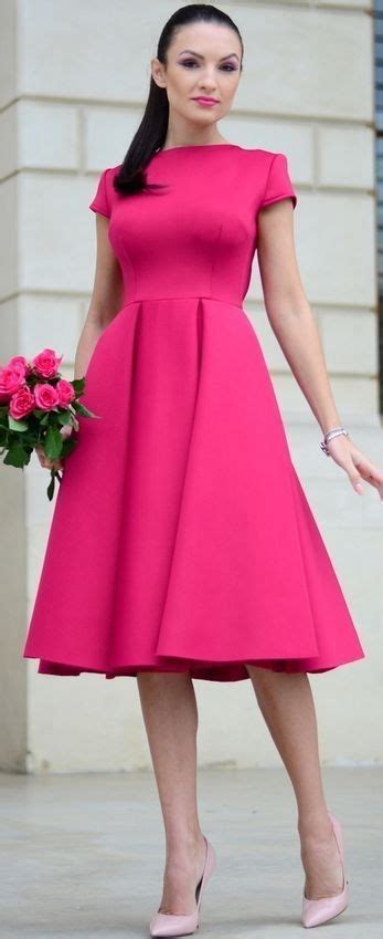 What color shoes to wear with a fuchsia dress | Cute dresses, Modest dresses, Dresses