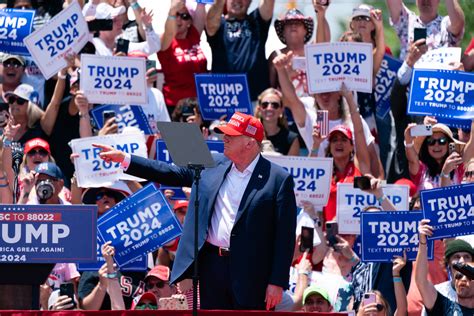 Trump Praises Supreme Court Decisions at Rally in South Carolina ...