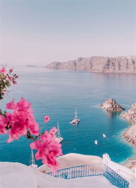 Guide to Santorini Beautiful Places To Travel, Pretty Places, Beautiful ...