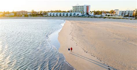 Mandurah Beaches & Surfing - Visit Mandurah