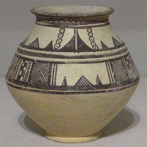 Mesopotamian Vase | Burnished and painted earthenware, 2000-… | Flickr