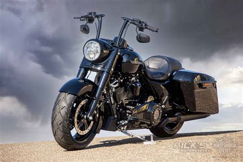 Fat Tire Road King | Rick`s Motorcycles » Harley Davidson - Baden Baden