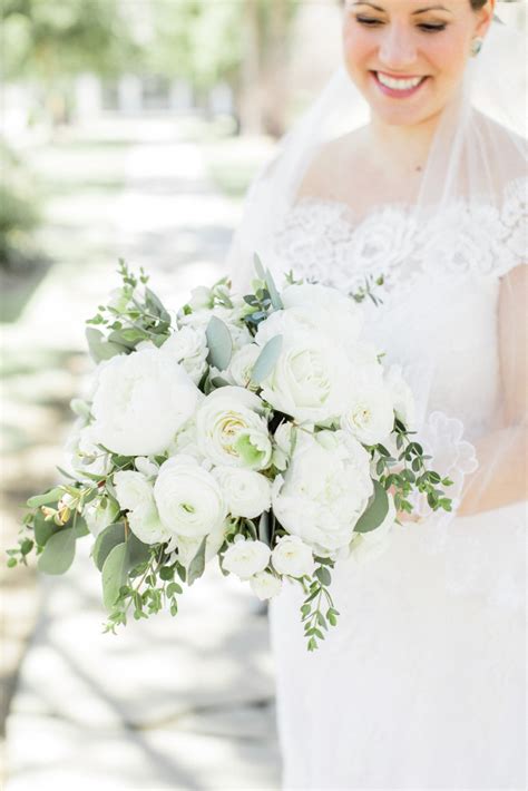 Green and White Spring Winvian Wedding - Blush Floral Design