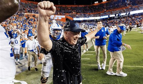 Kentucky Football Announces 2023 Schedule | Your Sports Edge 2021