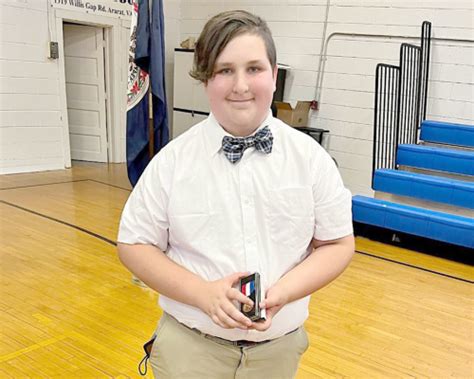 Blue Ridge Elementary School student awarded DAR Good Citizen – The Enterprise