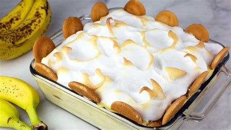 Banana Pudding with Meringue Topping - The Salted Pepper