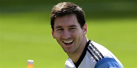 Lionel Messi es el futbolista mejor pagado del mundo | HuffPost