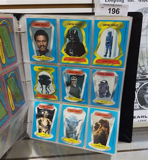 COLLECTION OF VINTAGE STAR WARS TRADING CARDS