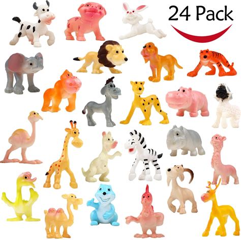 JoyX Toys Cartoon Animal, 24 Pack Mini Plastic Wild Animals Models Toys Kit, Jungle Animal ...