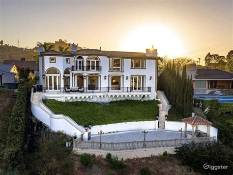 Hollywood Hills Mansion w/ View! | Rent this location on Giggster