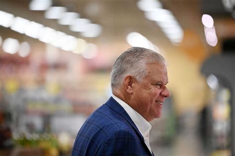 After 36 years in New York, Hannaford still has a hunger to innovate