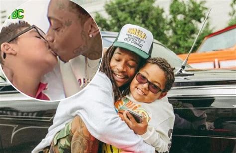 Internet Parent Pa-trol(s) Take Exception to Wiz Khalifa Kissing His ...