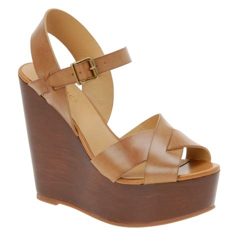 The Fancy Times: Fancy Wedge Sandals $125 or Less