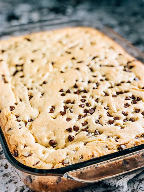 Lazy Chocolate Chip Cookie Bars - The Recipe Life