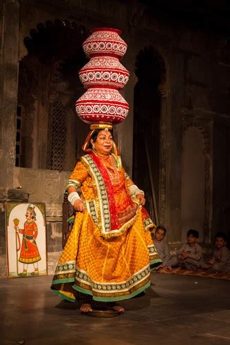 BHAVAI DANCE - RAJASTHAN, INDIA - DanceAsk