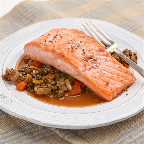 Salmon with Lentils | Recipe | Lentil recipes, Lentils, Fish recipes