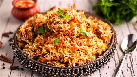 Ranking The Top 10 Biryanis In India: A Foodies Ultimate Guide