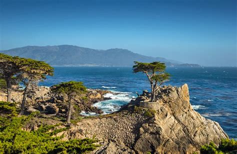 13 Top Tourist Attractions in Monterey | PlanetWare