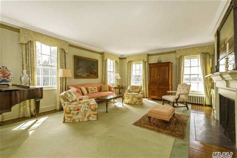 18th-century Dutch Colonial house is a portal to NYC’s past - Curbed NY