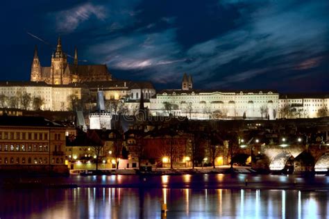 Prague castle at night stock image. Image of evening - 30711457