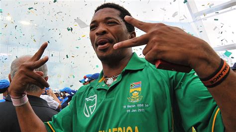 Makhaya Ntini says quota system devalues achievements of black South African cricketers ...