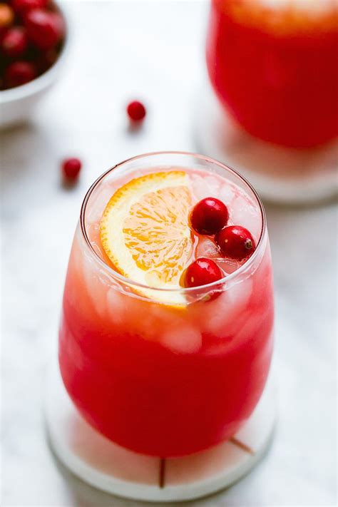 Cranberry-Gin Cocktail | Coctails recipes, Gin cocktail recipes, Sweet ...