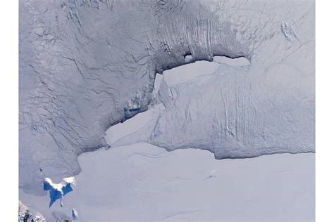 B-15 iceberg family in the Ross Sea, Antarctica