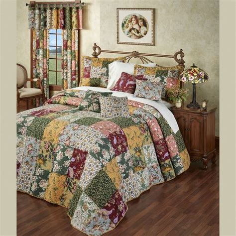 Antique Chic Patchwork Quilted Bedspread Set Bedding