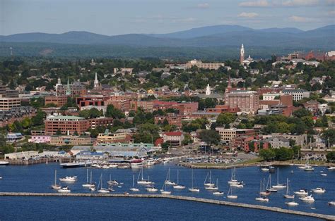 Aerial Burlington Vermont on Lake Champlain | Burlington vermont, Lake champlain, Vermont