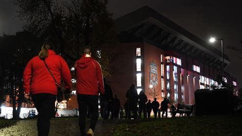 Liverpool vs Napoli: Four fans held by police after incidents at ...