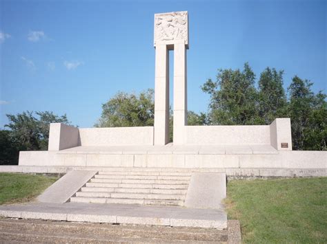 Photo: "Fannin Burial Monument - Goliad State Park Historic District