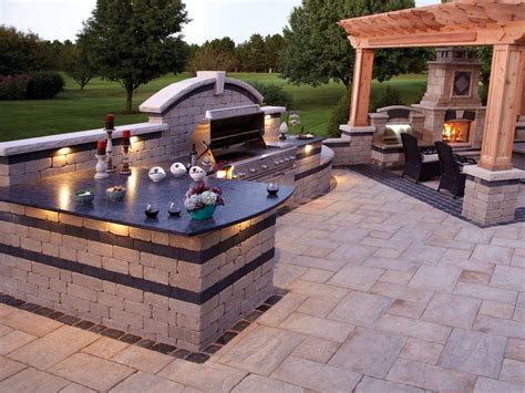 Brick BBQ Pit Ideas | Fire Pit Design Ideas | Casas, Modelo de casa, Decoração