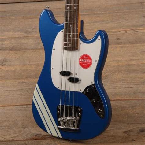 Squier Mustang Bass Blue Lake Placid Blue > Guitars Bass | Chicago ...