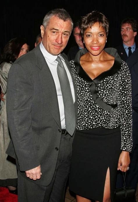 Robert De Niro Speaks Out About 'Difficult' Split from Wife of 21 Years ...