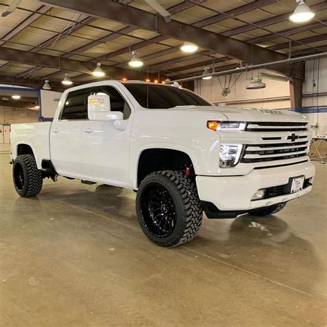 2020 Chevy Silverado 2500hd Accessories