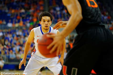 Florida Gators basketball: Fatigue not a factor in closing games ...