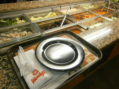 Photoescape Travels...: Wendy's Salad Bar is Back!