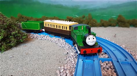 Tomy Trackmaster RWS Oliver - YouTube