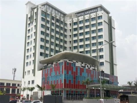 Top 9 Johor Bahru Hotels - Taxi Singapore To JB Hotel | SGMYTRIPS.com