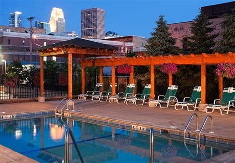 TownePlace Suites Minneapolis Downtown - SixSuitcaseTravel