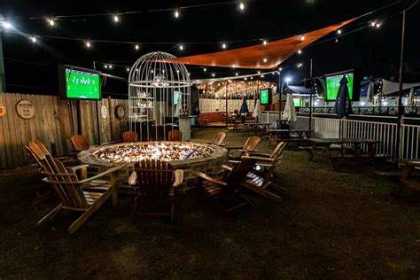 5 of Houston's prettiest patios for fall outdoor dining