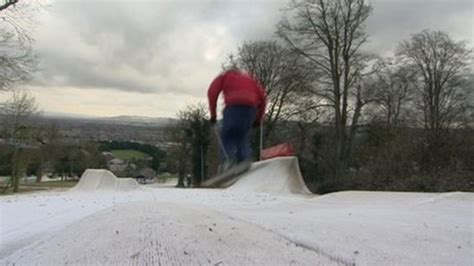 Gloucester ski centre buyer announces slope extension - BBC News