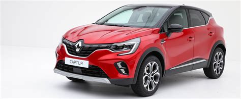 Renault Captur Photos and Specs. Photo: Renault Captur accessories ...