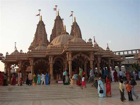 Swaminarayan Mandir, Rajkot (2024) - Images, Timings | Holidify